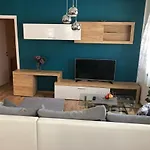 House Franny بيت للعطل