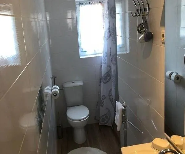 House Franny * 扎达尔