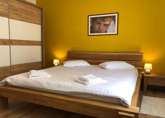 Semesterbostad House Franny Zadar